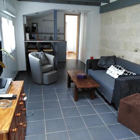 Apartment Gwendoline Амбуаз Екстер'єр фото